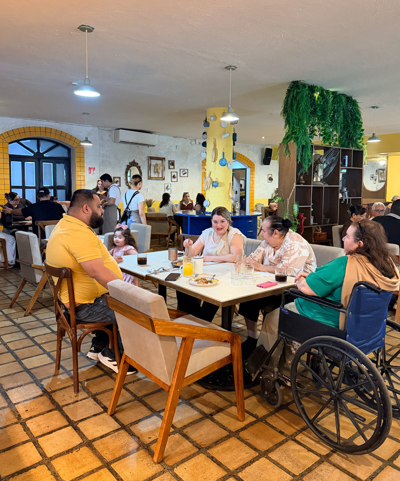 Ambiente real de Comedor Amelia